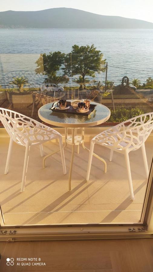 Villa Providenca Apartments Tivat Exterior photo
