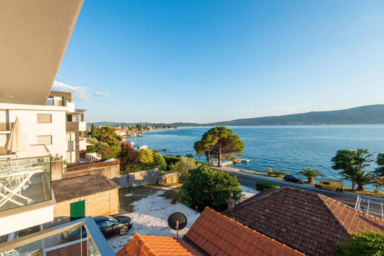 Villa Providenca Apartments Tivat Exterior photo